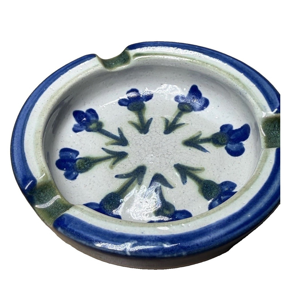 Louisville Stoneware round ashtray bachelor Vintage Hand painted Kentucky